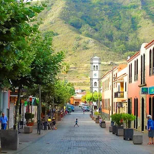 https://chocolate-rustic-apartment.tenerifehoteles.net